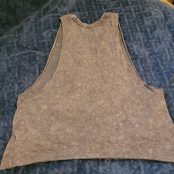 Graphic tank top - Picture 4 of 7